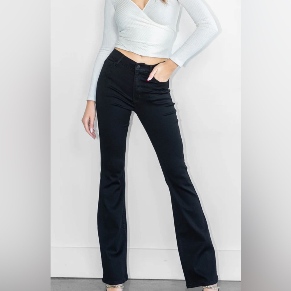 Classic Black Boot Cut Women’s Jeans